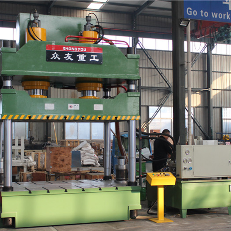 四柱油壓機(jī)滑塊的加工與裝配要求有哪些？