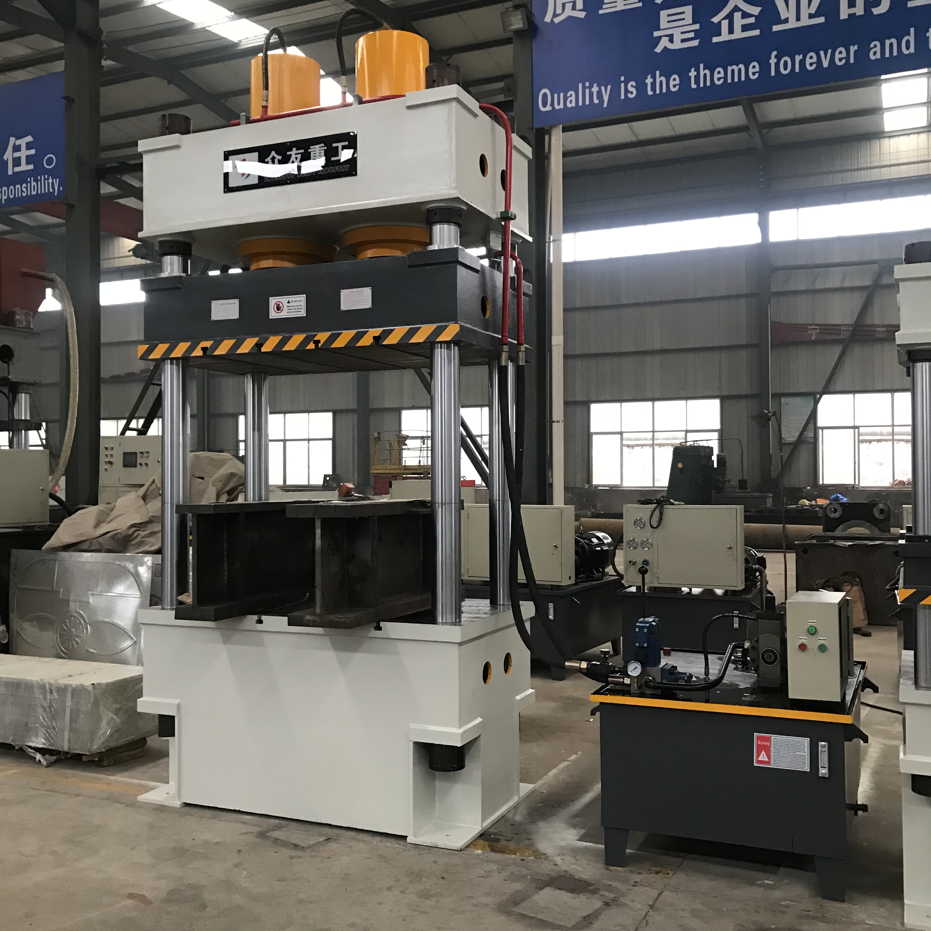 使用四柱油壓機時的壓力上不去怎么辦？