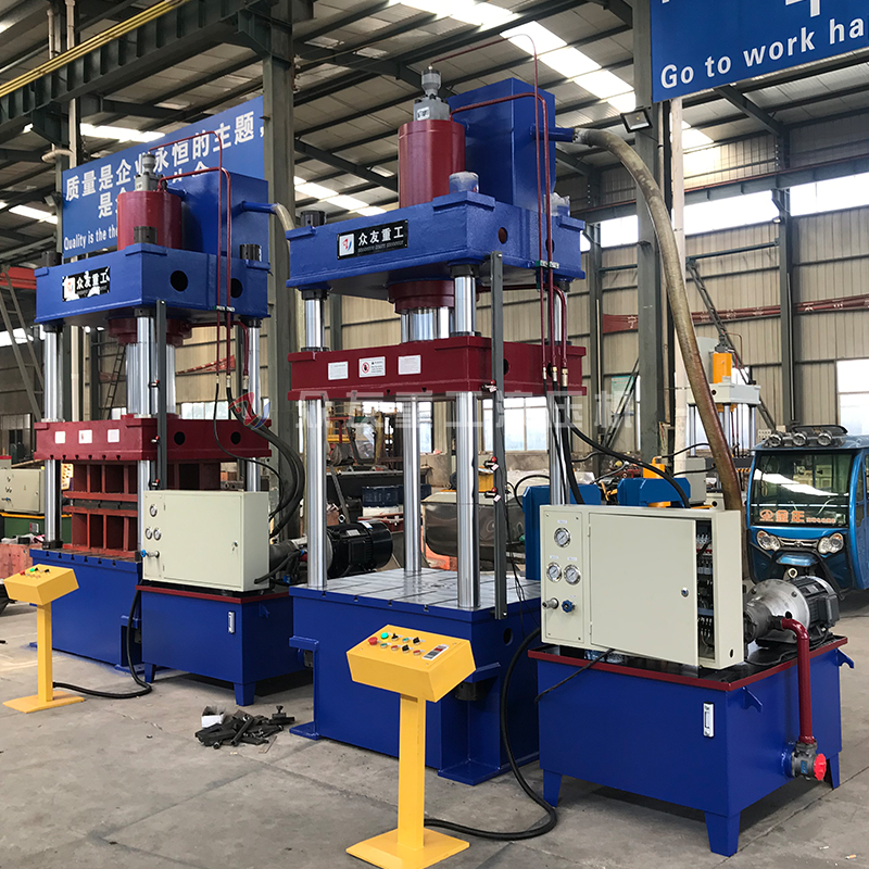 315噸灰斗車切邊成型液壓機