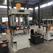 為什么四柱舔磚壓塊機操作會沒有反應？